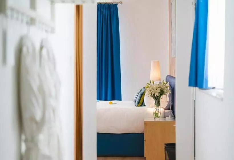 استودیوی استاندارد, Park Lane Boutique Apart