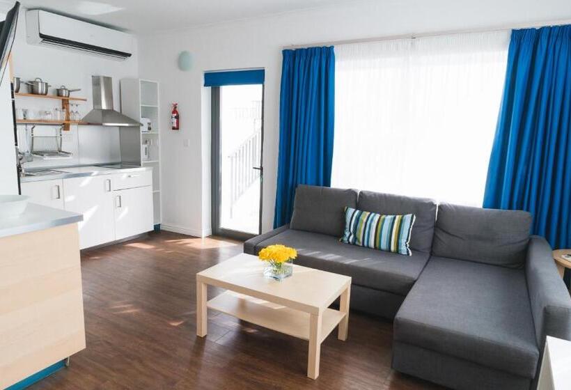 1 Bedroom Penthouse Apartment, Park Lane Boutique Apart