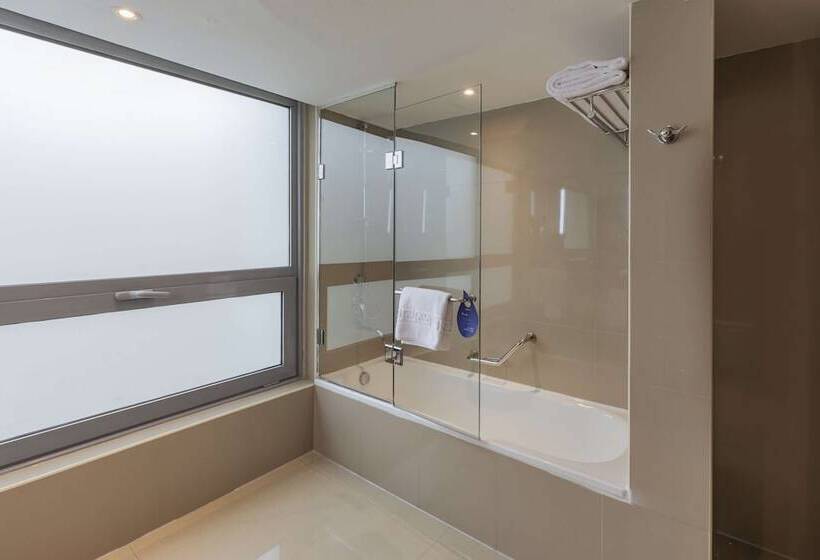 سوییت جونیور, Radisson Blu Hotel, Cairo Heliopolis