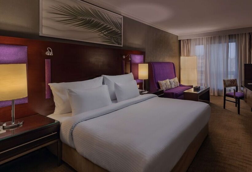 سوییت جونیور, Radisson Blu Hotel, Cairo Heliopolis