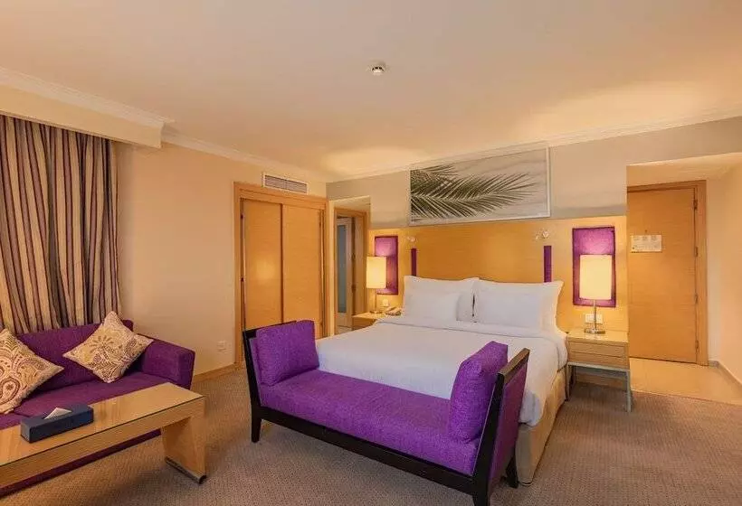 سوییت جونیور, Radisson Blu Hotel, Cairo Heliopolis