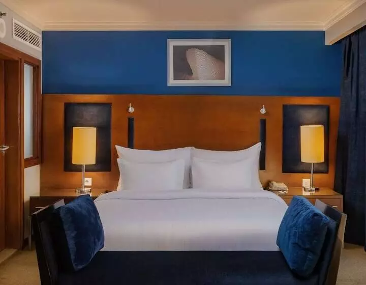 سوییت, Radisson Blu Hotel, Cairo Heliopolis