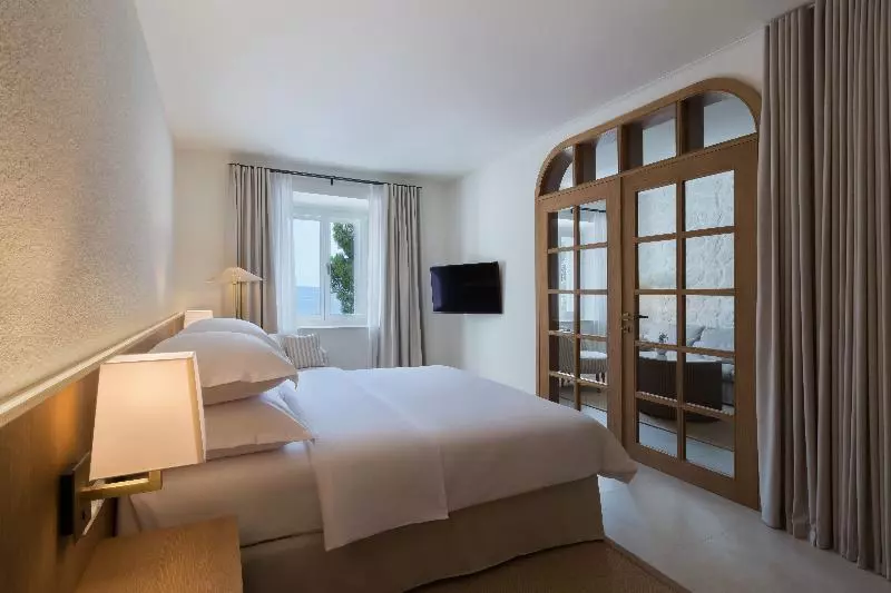 سوییت جونیور, Heritage Hotel Kaštelet