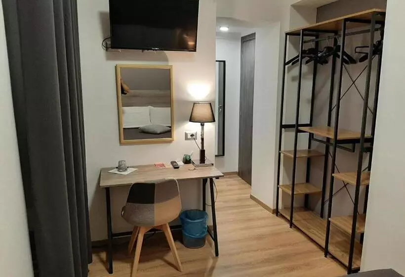Basic Room