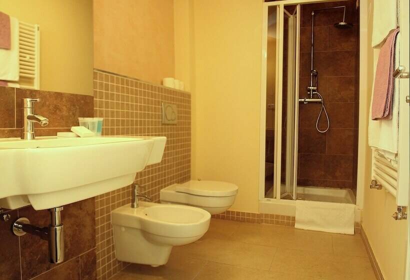 Quarto Estandar, Trevi