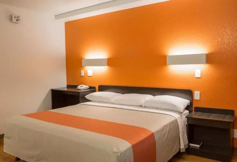 اتاق استاندارد با تخت بزرگ, Motel 6 Cutler Bay, Fl