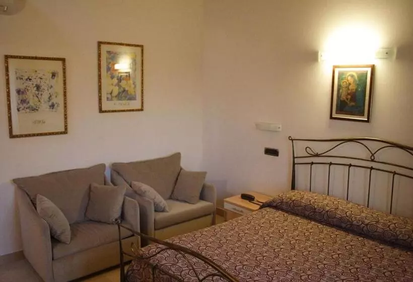 اتاق استاندارد چهار تخته, Albergo Bice