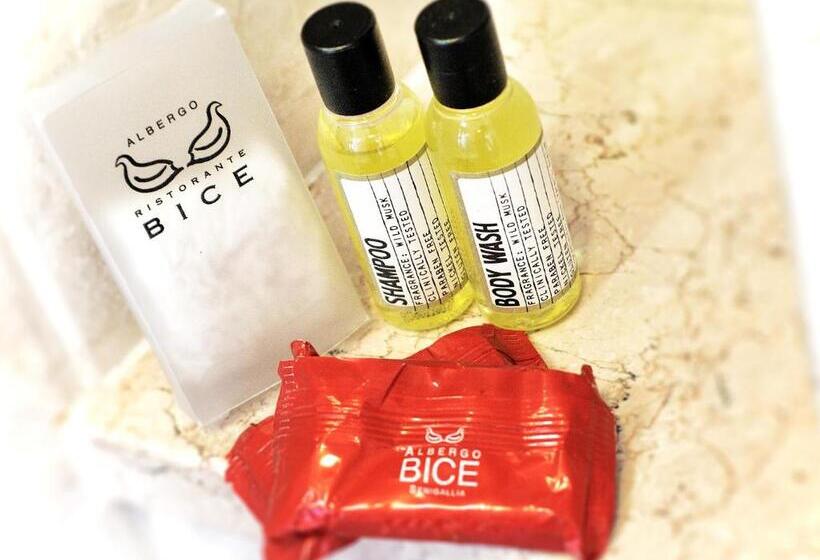 غرفة قياسية رباعية, Albergo Bice