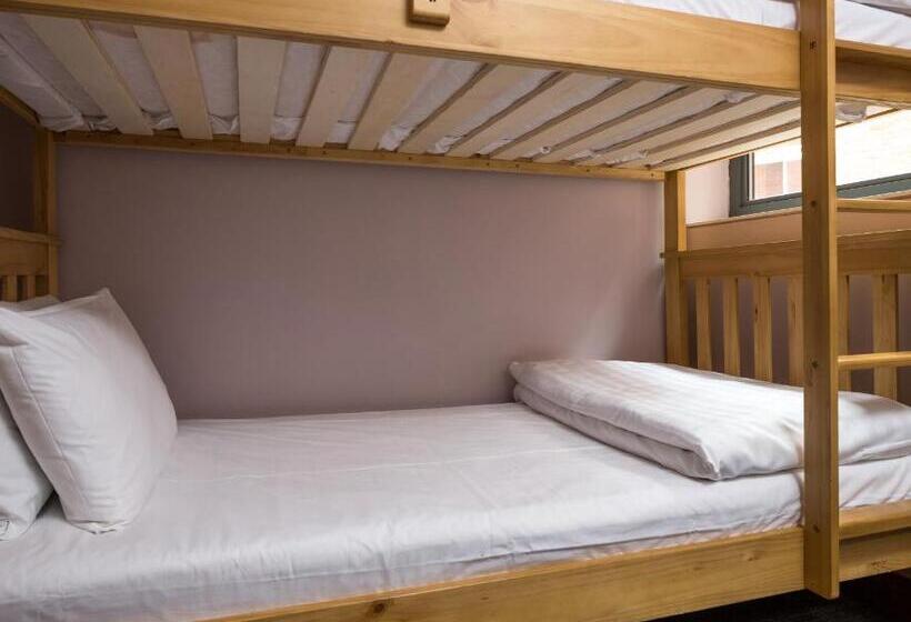 ２ベッドルームアパートメント, Roomzzz Leeds City