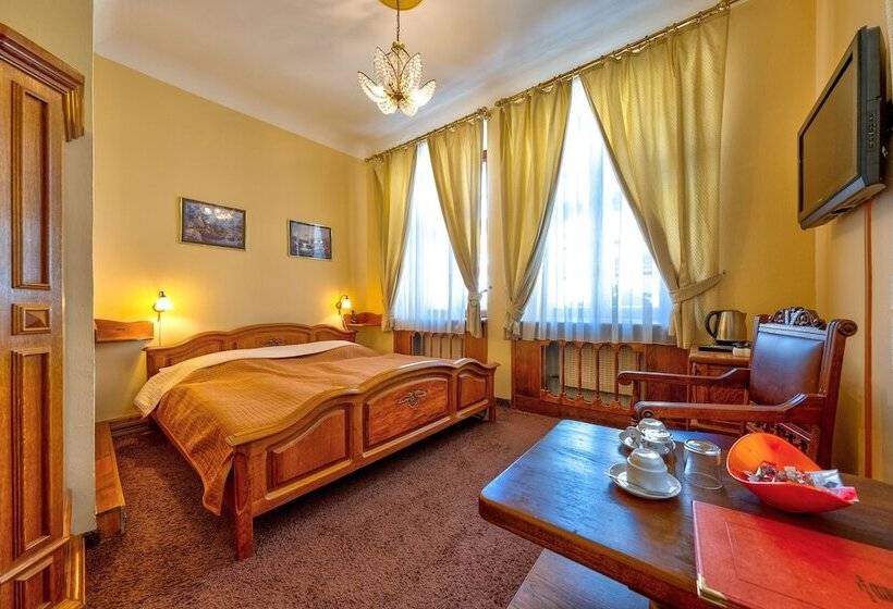 Quarto Estandar, Betlem Club