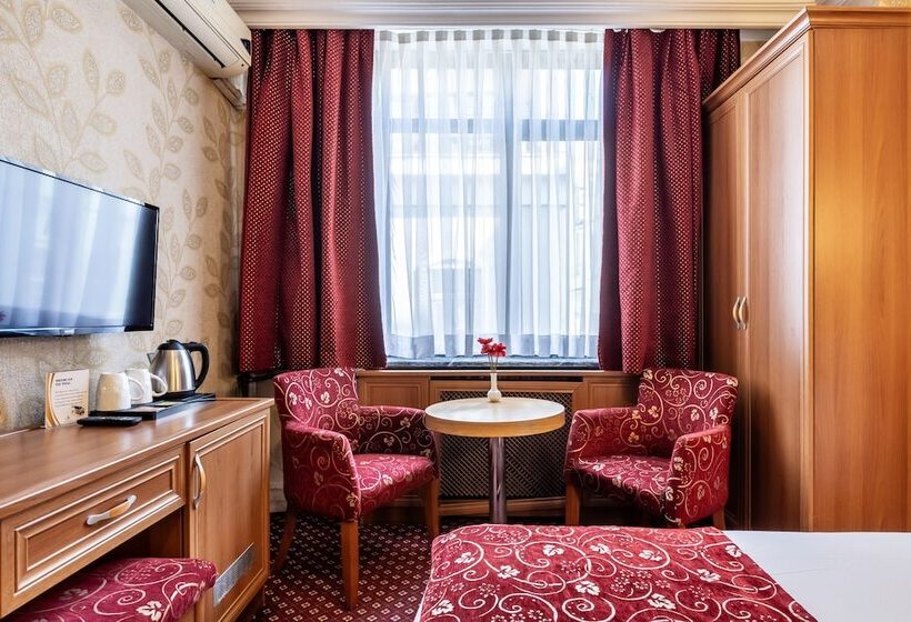 اتاق استاندارد, Bristol