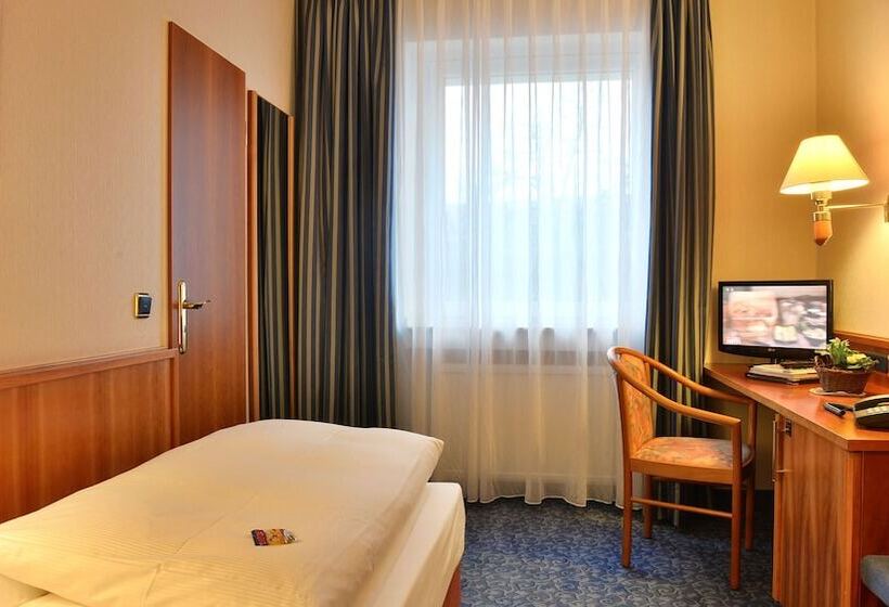 اتاق استاندارد یک نفره, Ilbertz Garni