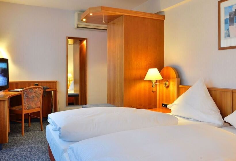 اتاق استاندارد, Ilbertz Garni