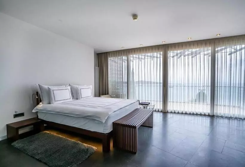 Sviitti Merinäkymä, Kuum Hotel & Spa