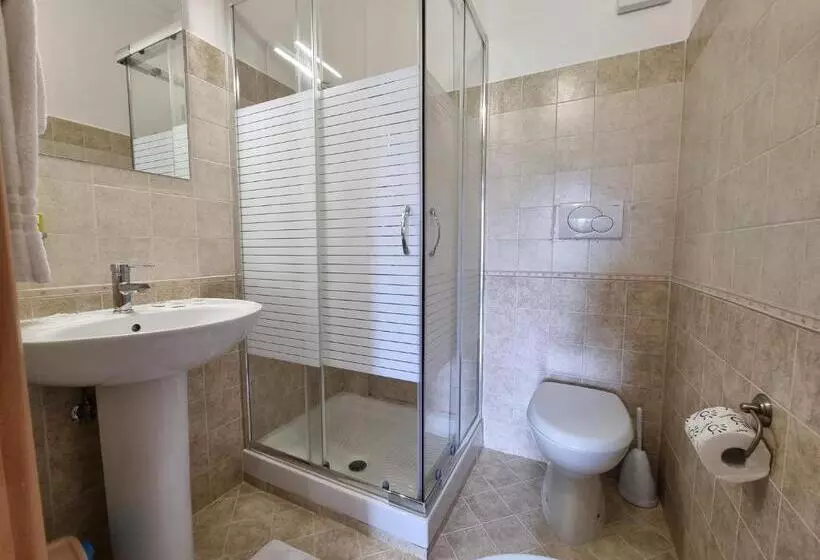 اتاق استاندارد با چشمانداز باغ, Maison Susy