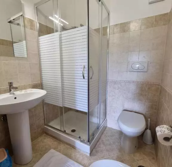 اتاق استاندارد با چشمانداز باغ, Maison Susy