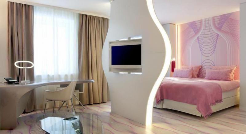 سوییت جونیور, Nhow Berlin