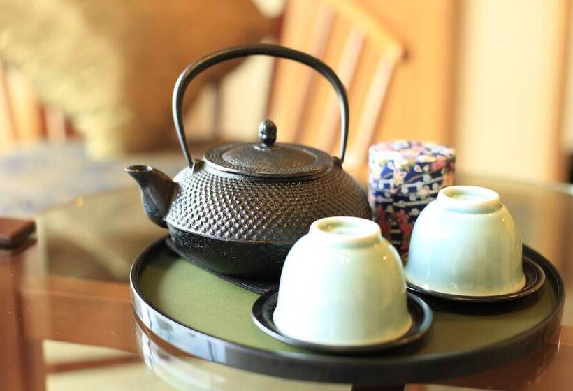 غرفة سوبيريور, Niwa Tokyo