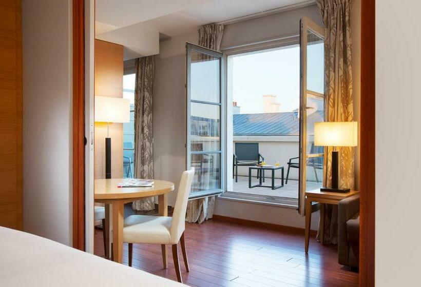 سوئیت جونیور با تراس, Relais Spa Chessy Val D Europe