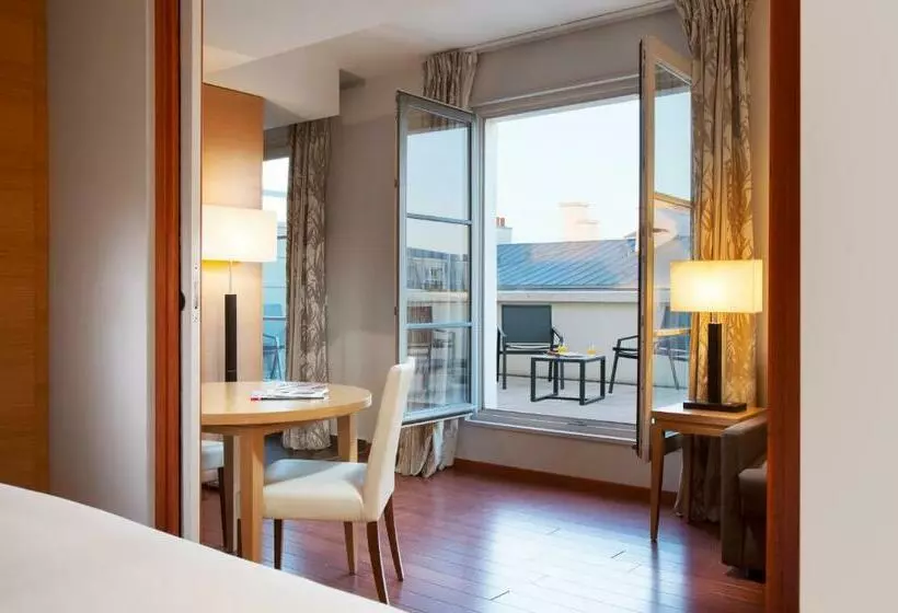 テラス付きジュニアスイート, Relais Spa Chessy Val D Europe