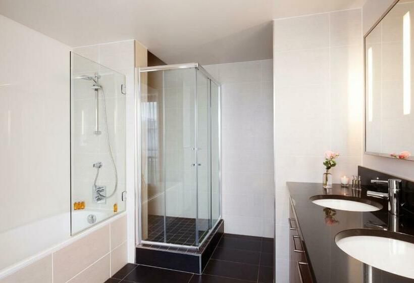 سوییت دوبلکس, Relais Spa Chessy Val D Europe