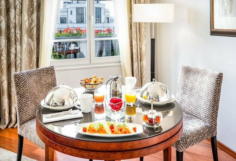 سوییت اجرایی, Relais Spa Chessy Val D Europe
