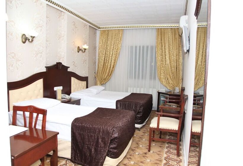 Quarto standard, Royal Anka