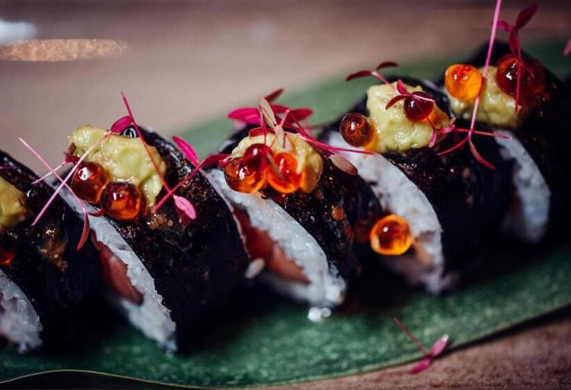 高级单人间, Royal Exeter