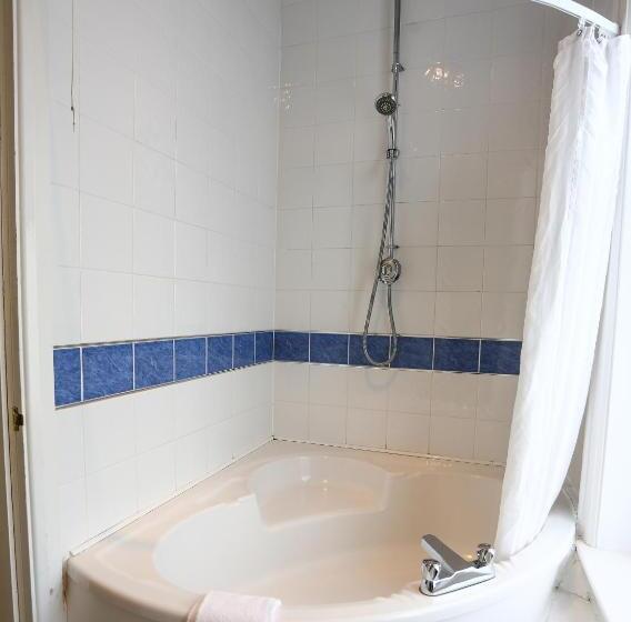 اتاق اجرایی, Royal Exeter