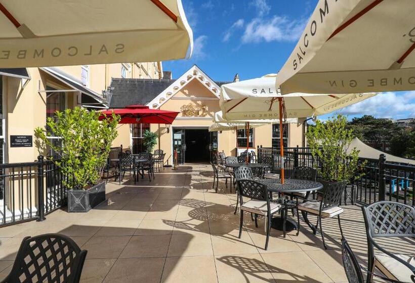 行政房间, Royal Exeter