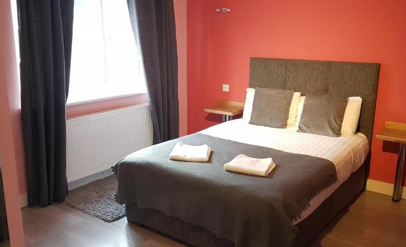 חדר אקזקיוטיב, Stansted Airport Lodge