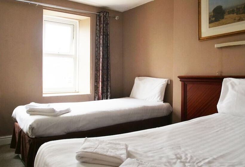 חדר סטנדרט, The Broadway