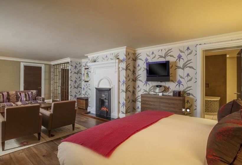 Президентский Люкс, The Roseate Reading