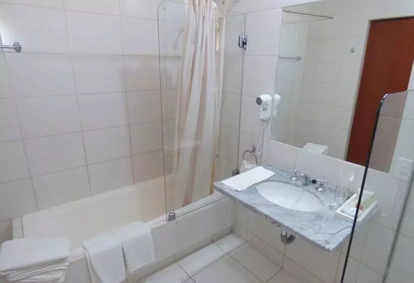 اتاق استاندارد سه نفره, Villa Antigua