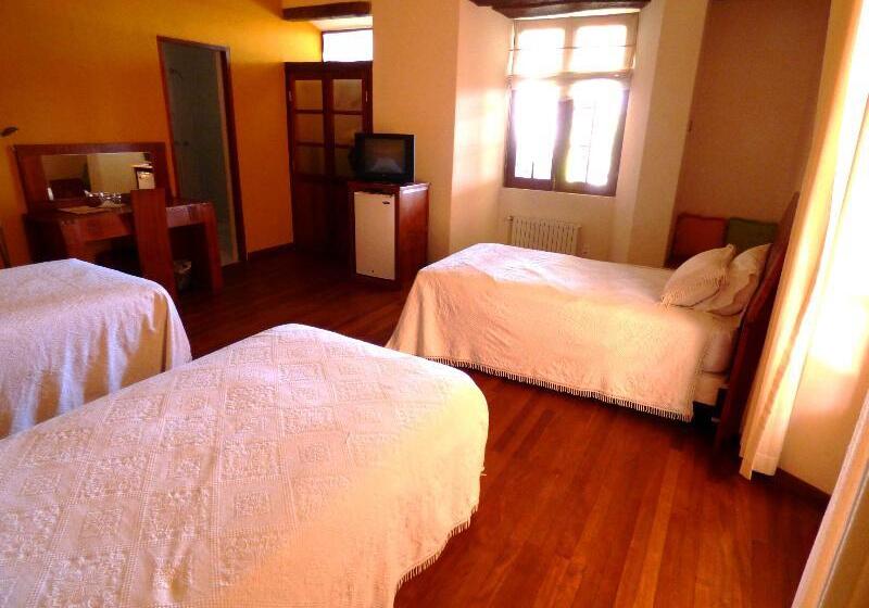 Номер Стандарт Трехместный, Villa Antigua