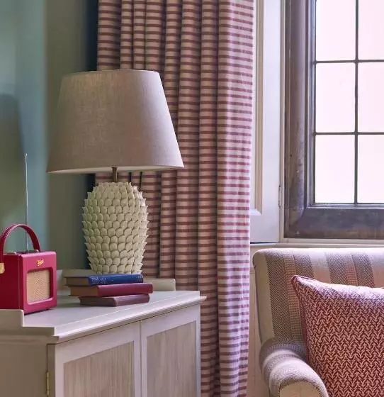 اتاق استاندارد با تخت بزرگ, Wildhive Callow Hall