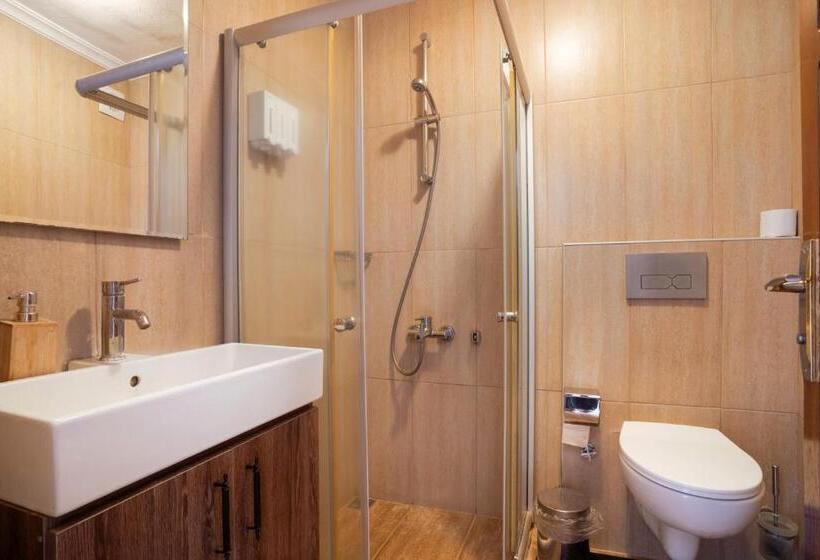 스탠다드 룸, Nomads Cave Hotel & Rooftop