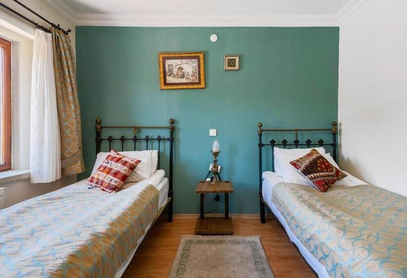 스탠다드 룸, Nomads Cave Hotel & Rooftop