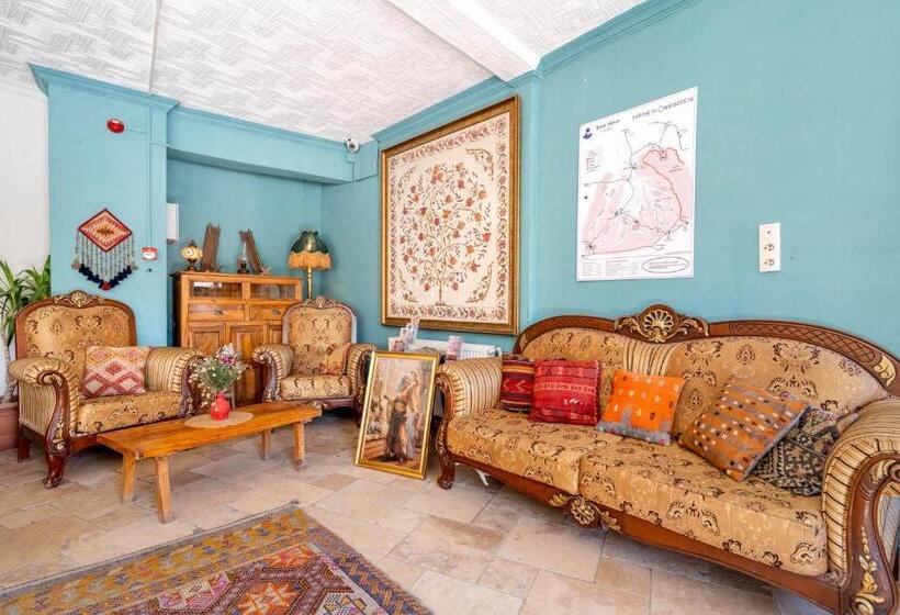 디럭스 룸, Nomads Cave Hotel & Rooftop