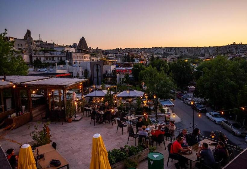 Номер Стандарт Трехместный, Nomads Cave Hotel & Rooftop