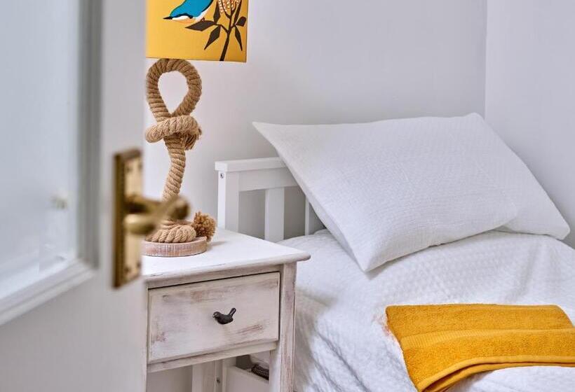 ファミリールーム, The Martlet Inn