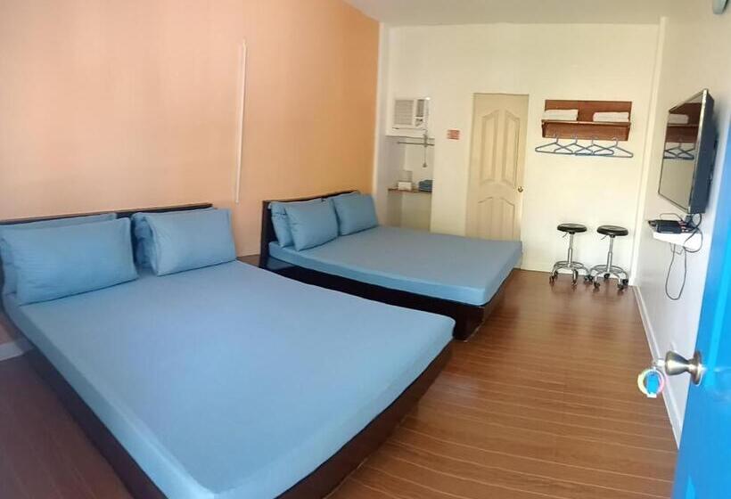 غرفة ديلوكس رباعية, Brizo Hotel And Beach Resort Bataan