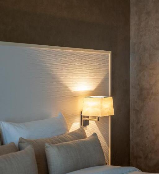 غرفة ديلوكس, Remal