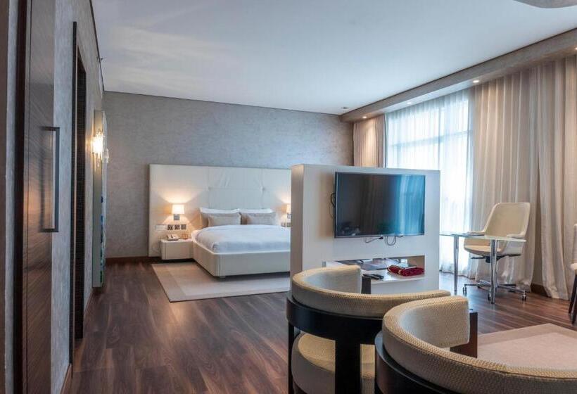 جناح إدارى, Remal