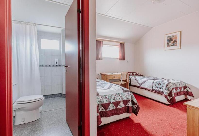 اتاق استاندارد, Narfastadir Guesthouse