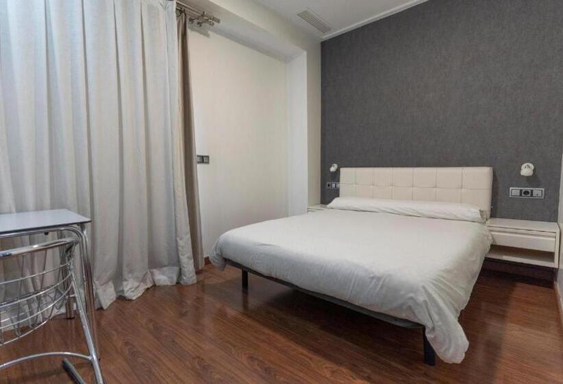 스탠다드 테라스 룸, Lluna