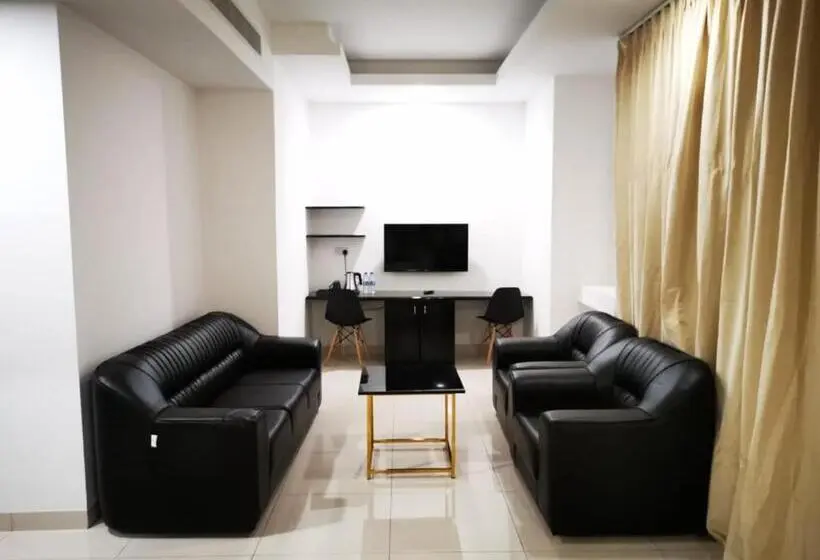 اتاق لوکس با تخت بزرگ, Parkside Plaza Muscat