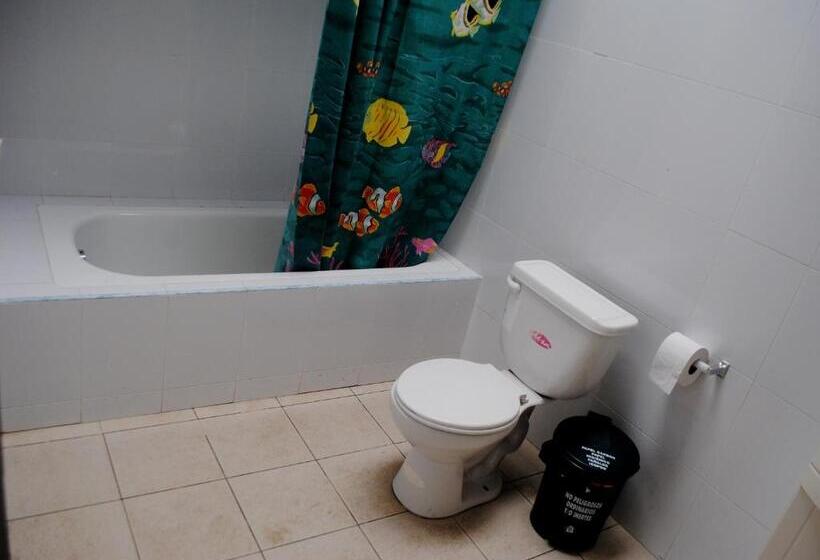 3 Bett Komfort Zimmer, Hostal El Castillo Ingapirca