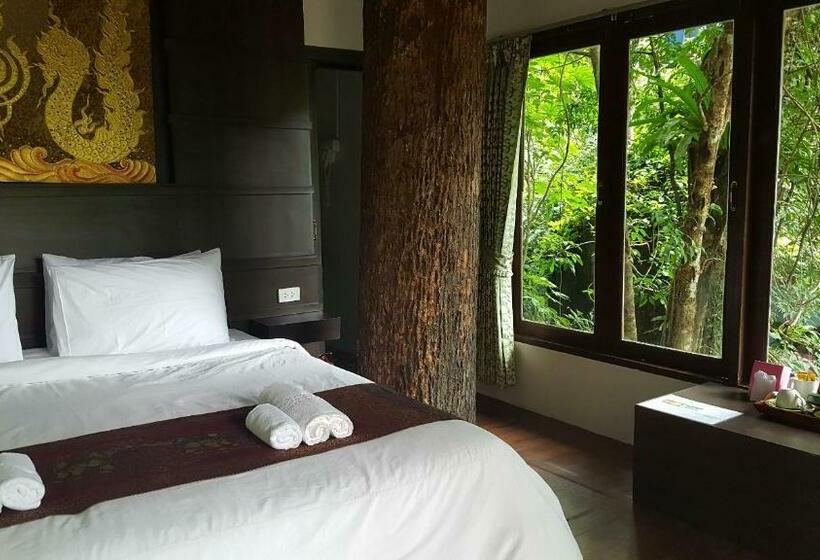 בקתה סטנדרטית, Rock And Tree House Resort