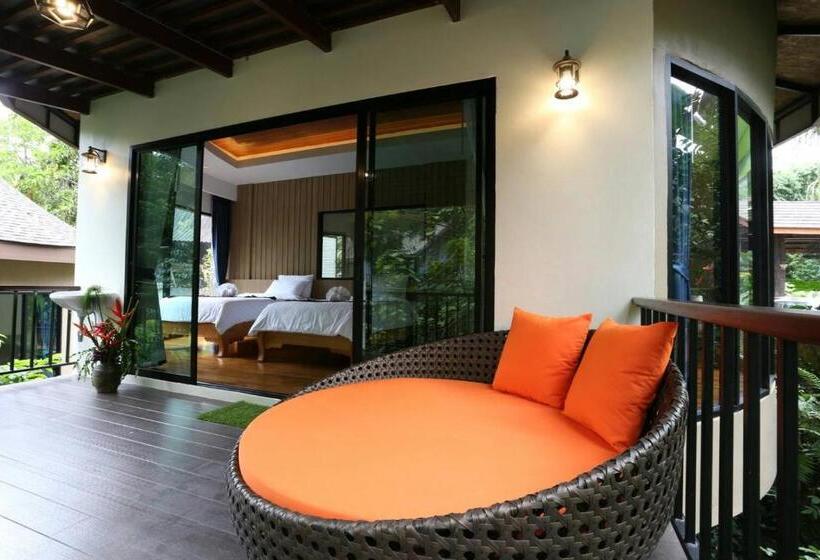 בקתה סטנדרטית, Rock And Tree House Resort